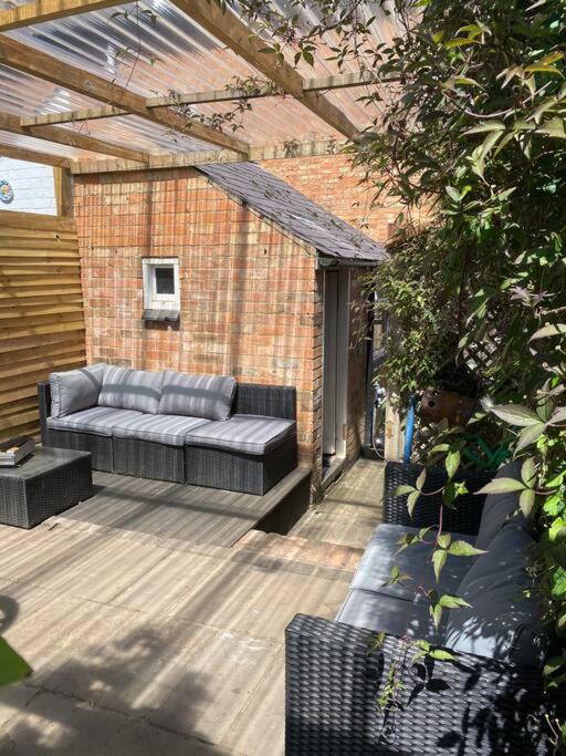 Duck Terrace With Gym Duckling Stays Kibworth Harcourt Экстерьер фото