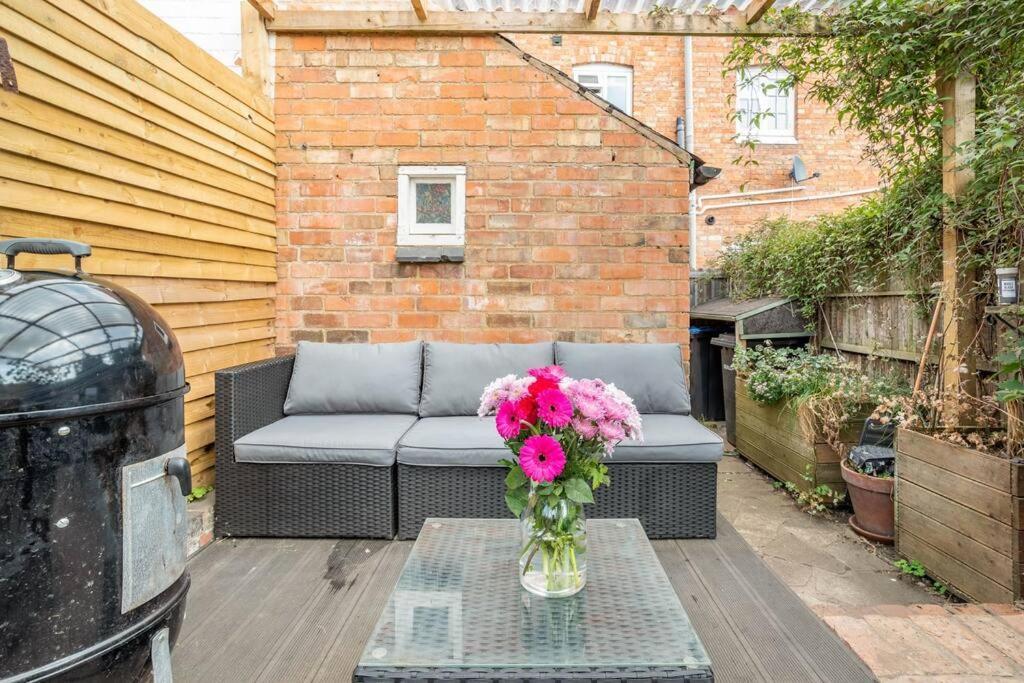 Duck Terrace With Gym Duckling Stays Kibworth Harcourt Экстерьер фото